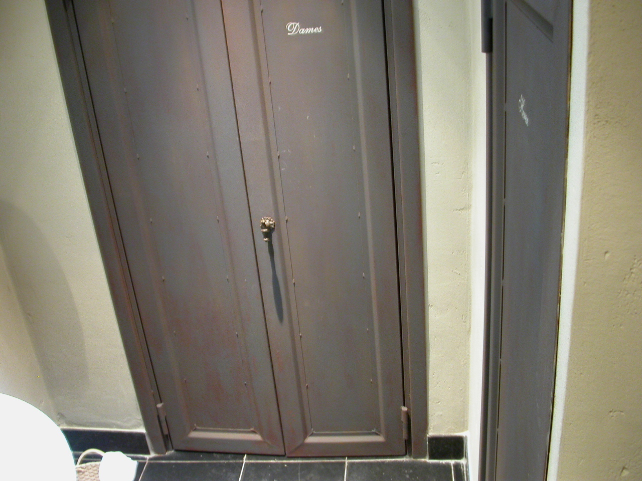 stalen toiletdeur